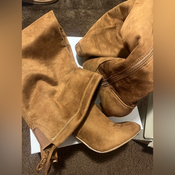 Chestnut thigh high boots, size 7 - Picture 5 of 8